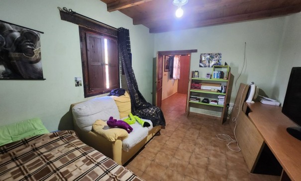 Videresalg - Finca landejendom -
Pinoso