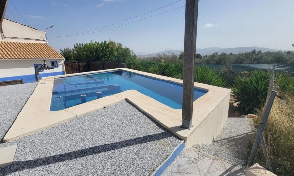 Sprzedaż - Finca nieruchomość wiejska -
Raspay