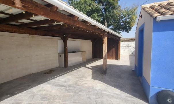 Sprzedaż - Finca nieruchomość wiejska -
Raspay