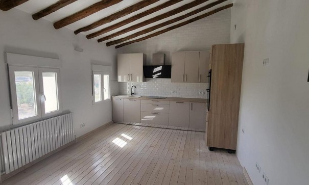 Sprzedaż - Finca nieruchomość wiejska -
Raspay