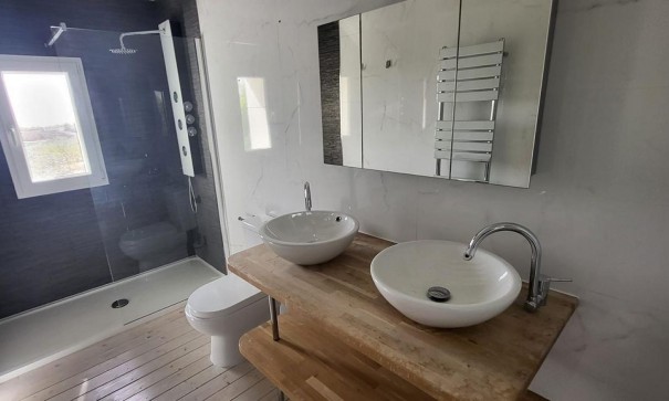 Sprzedaż - Finca nieruchomość wiejska -
Raspay