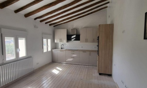 Sprzedaż - Finca nieruchomość wiejska -
Raspay