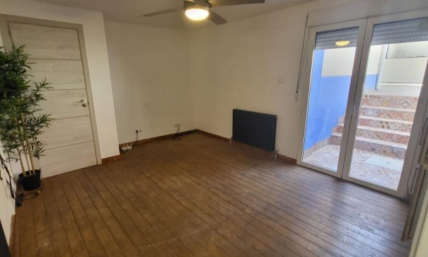 Sprzedaż - Finca nieruchomość wiejska -
Raspay