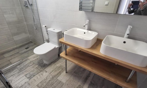 Sprzedaż - Finca nieruchomość wiejska -
Raspay