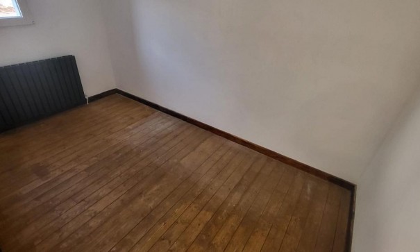 Sprzedaż - Finca nieruchomość wiejska -
Raspay