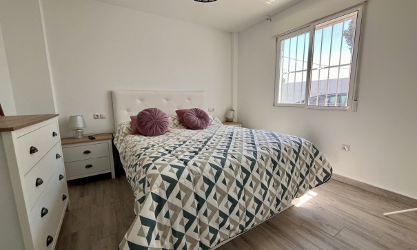 Videresalg - Finca landejendom -
Alcantarilla