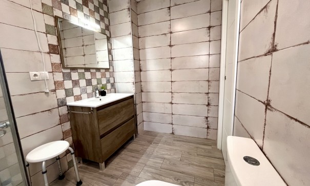 Videresalg - Finca landejendom -
Alcantarilla