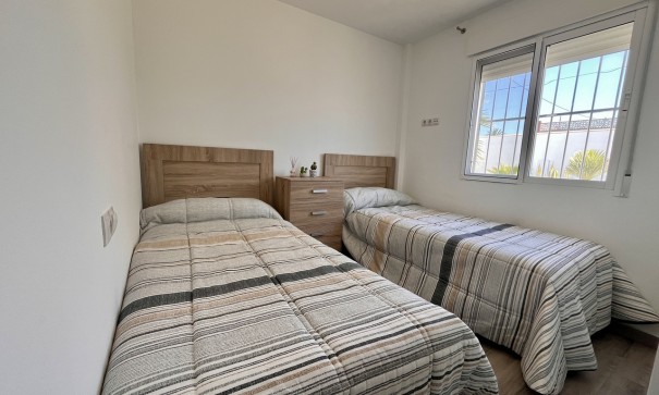 Videresalg - Finca landejendom -
Alcantarilla