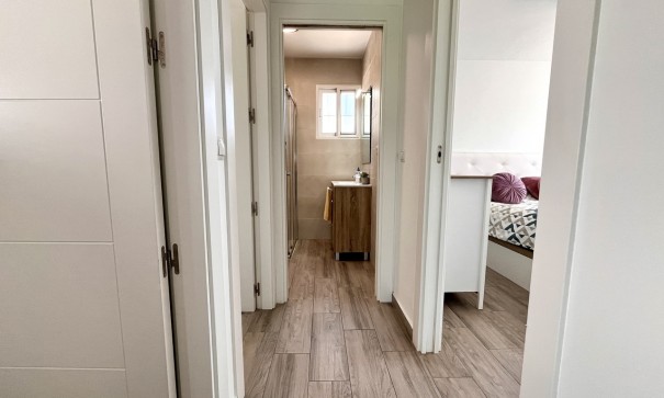 Videresalg - Finca landejendom -
Alcantarilla