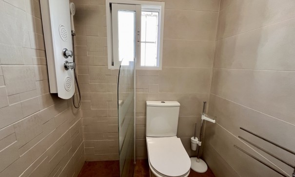 Videresalg - Finca landejendom -
Alcantarilla