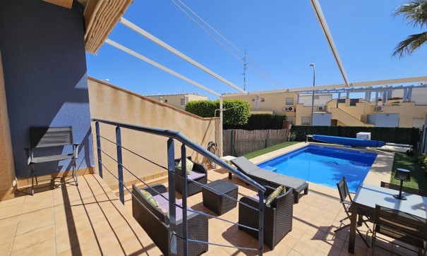 Sale - Detached Villa -
Dehesa de Campoamor - Dehesa de campoamor