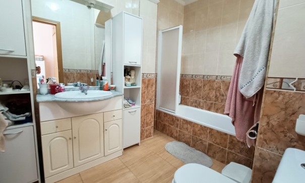 Revente - Villa Individuelle -
Hondón de los Fráiles