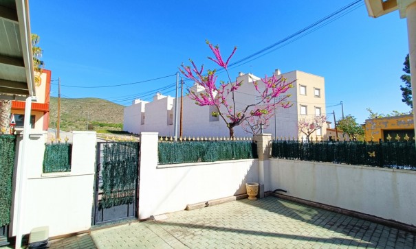 Revente - Villa Individuelle -
Hondón de los Fráiles