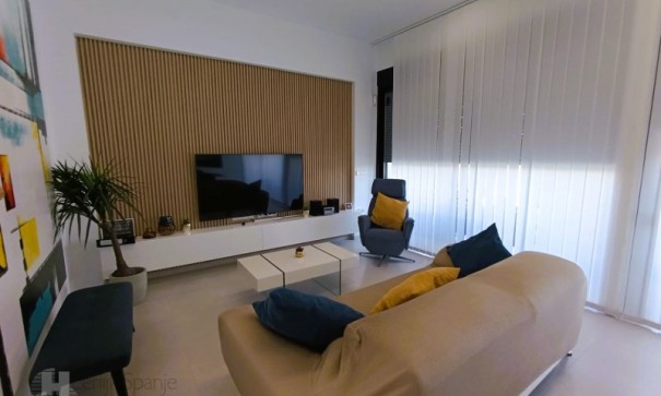 Herverkoop - Vrijstaande Villa -
Sucina - Murcia