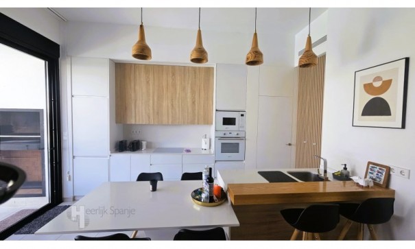 Herverkoop - Vrijstaande Villa -
Sucina - Murcia