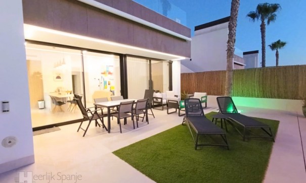 Herverkoop - Vrijstaande Villa -
Sucina - Murcia