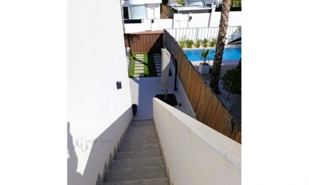 Herverkoop - Vrijstaande Villa -
Sucina - Murcia