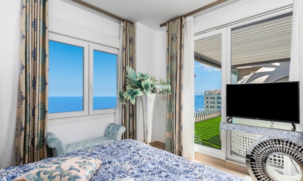 Återförsäljning - Lägenhet lägenhet -
Orihuela Costa - Punta Prima