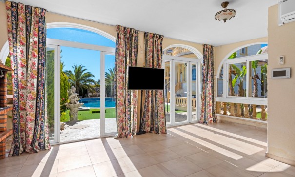 Sale - Detached Villa -
Orihuela Costa - Playa Flamenca