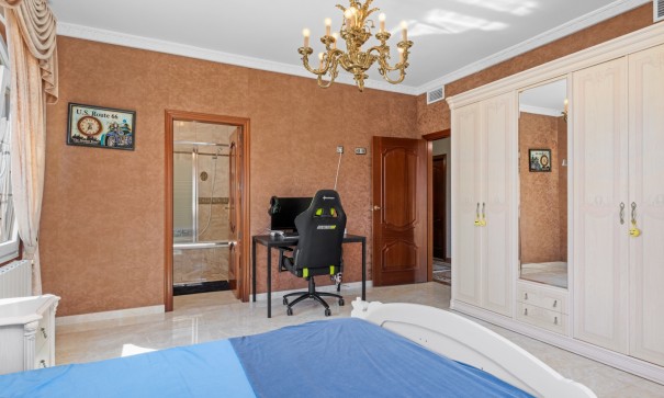 Sale - Detached Villa -
Orihuela Costa - Playa Flamenca