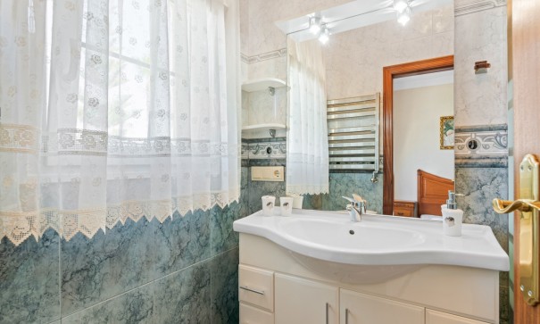 Sale - Detached Villa -
Orihuela Costa - Playa Flamenca