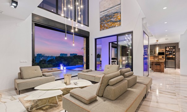 Herverkoop - Vrijstaande Villa -
Orihuela - Las Colinas Golf