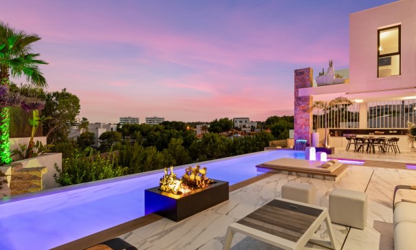 Herverkoop - Vrijstaande Villa -
Orihuela - Las Colinas Golf