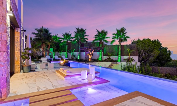 Herverkoop - Vrijstaande Villa -
Orihuela - Las Colinas Golf