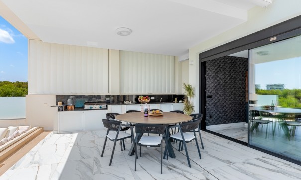 Herverkoop - Vrijstaande Villa -
Orihuela - Las Colinas Golf