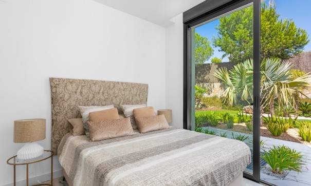 Herverkoop - Vrijstaande Villa -
Orihuela - Las Colinas Golf