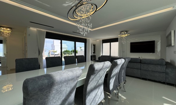 Sale - Detached Villa -
San Miguel de Salinas - San Miguel Salinas