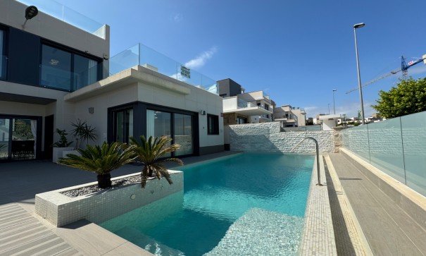 Sale - Detached Villa -
San Miguel de Salinas - San Miguel Salinas