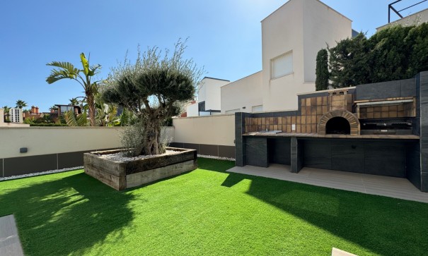Sale - Detached Villa -
San Miguel de Salinas - San Miguel Salinas