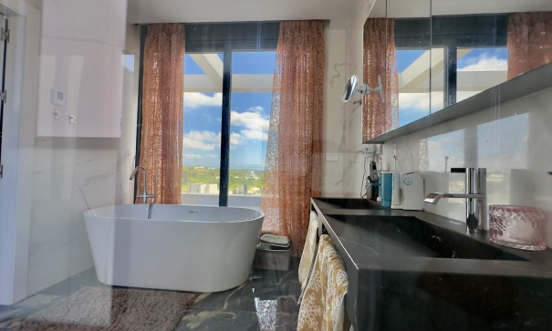 Återförsäljning - Fristående villa -
Las Colinas - Las Colinas Golf Resort