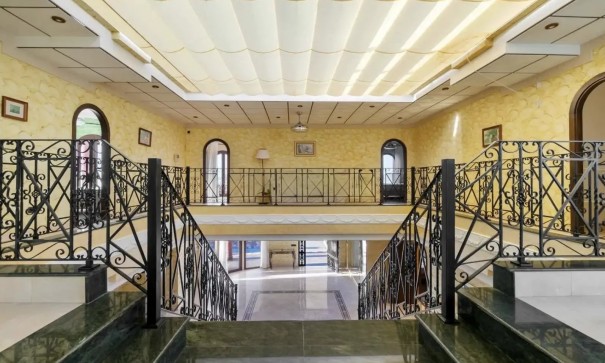 Sale - Detached Villa -
Orihuela Costa - La Zenia