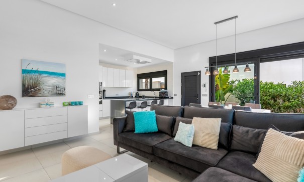 Sprzedaż - Willa wolnostojąca -
Benijofar