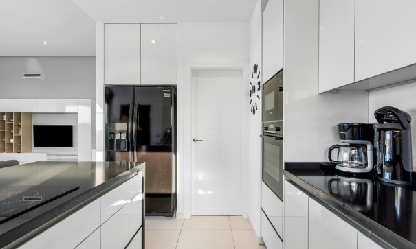 Sprzedaż - Willa wolnostojąca -
Benijofar