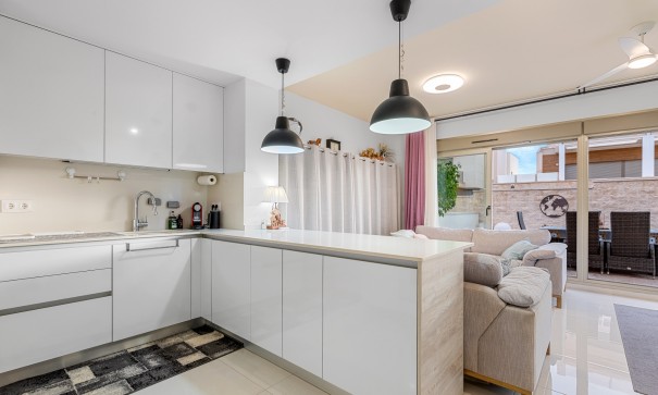 Sale - Detached Villa -
Orihuela Costa - Villamartín