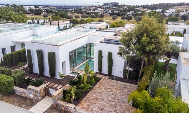 Venta - Chalet Independiente -
Orihuela - Las Colinas Golf