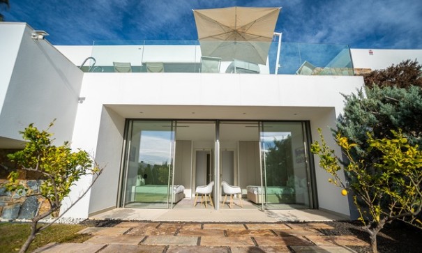 Venta - Chalet Independiente -
Orihuela - Las Colinas Golf