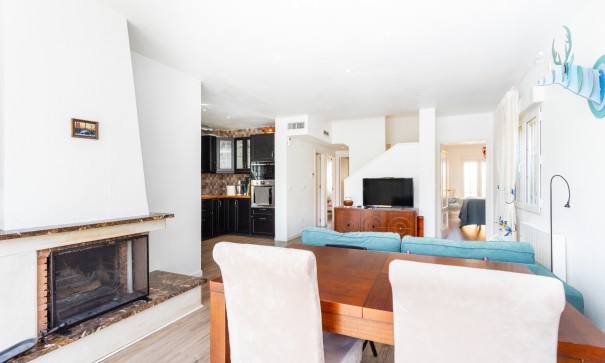 Återförsäljning - Fristående villa -
Orihuela Costa - Cabo Roig