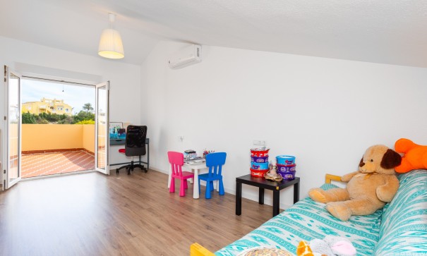 Återförsäljning - Fristående villa -
Orihuela Costa - Cabo Roig