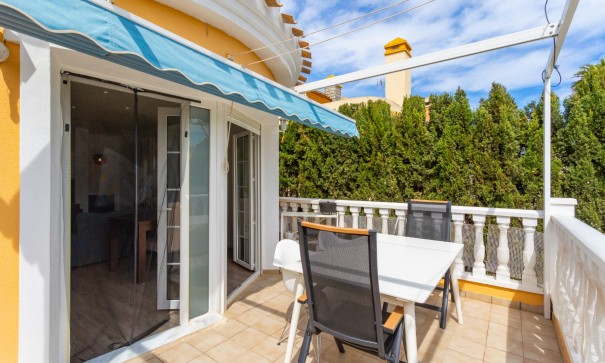 Återförsäljning - Fristående villa -
Orihuela Costa - Cabo Roig