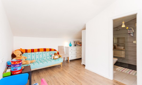 Återförsäljning - Fristående villa -
Orihuela Costa - Cabo Roig