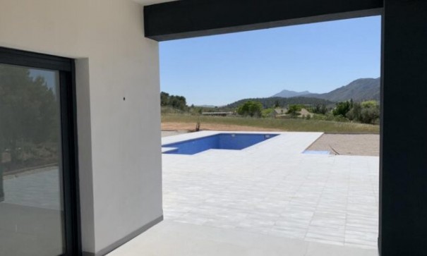 Resale - Freistehende Villa -
Hondón de las Nieves