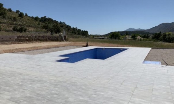 Resale - Freistehende Villa -
Hondón de las Nieves