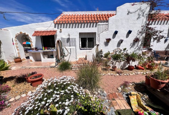 Herverkoop - Finca Landelijk pand -
Cartagena