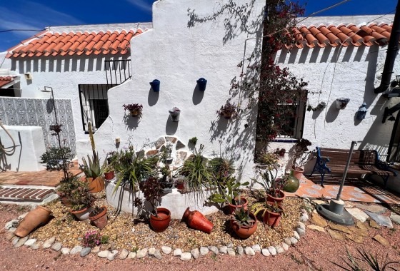 Herverkoop - Finca Landelijk pand -
Cartagena