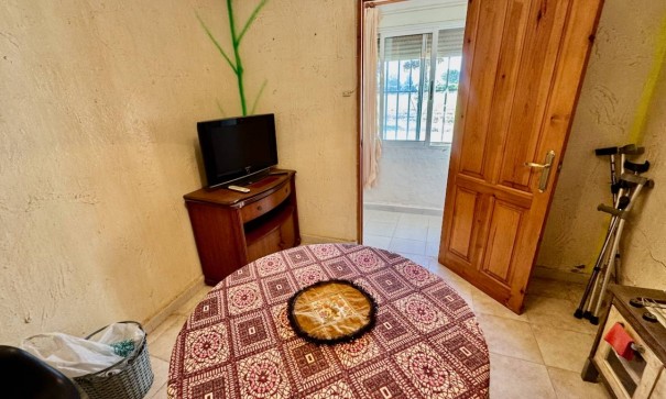 Resale - Freistehende Villa -
Guardamar del Segura