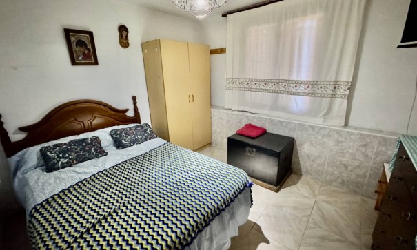 Resale - Freistehende Villa -
Guardamar del Segura